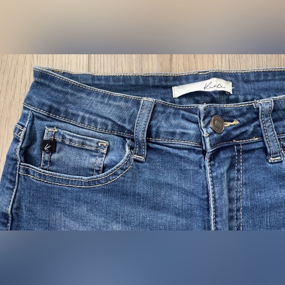 Kan can Denim Frayed Hem Women's Shorts - Picture 2 of 8